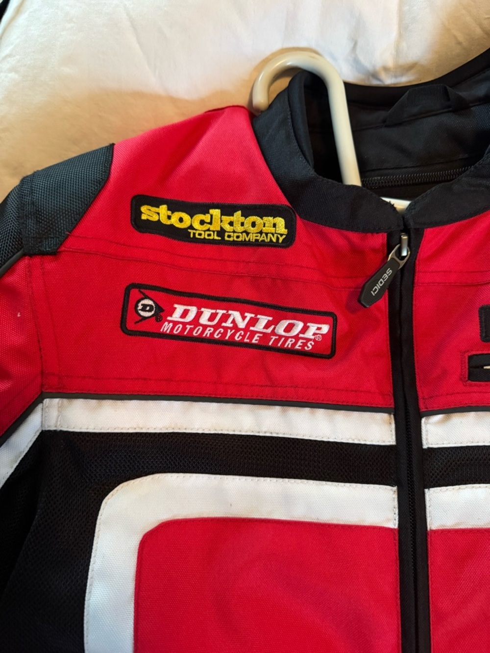 Men's Red and Black Performance Racing Jacket - Picture 4 of 5